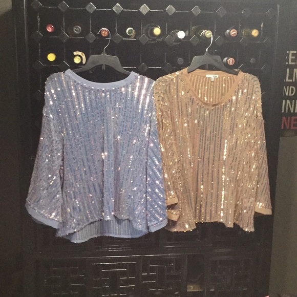 🆕Plus size Beautiful Mocha sequin mesh top - Picture 2 of 5